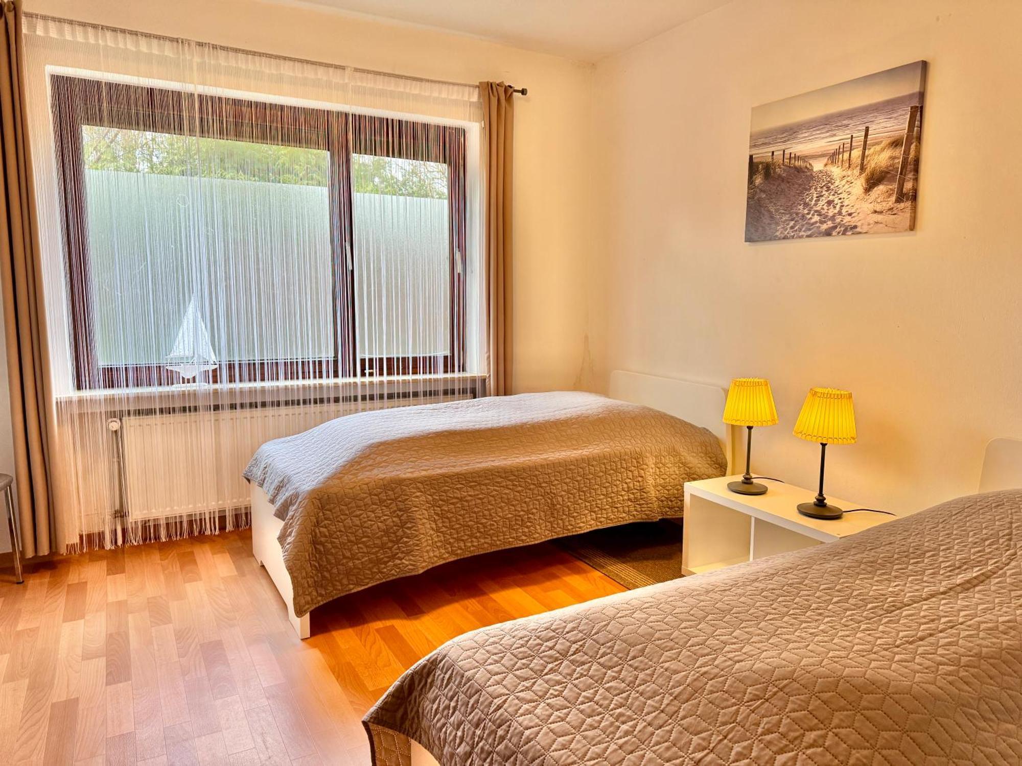 Ferienwohnung Im Erdgeschoss Mit Eingezaeunten Garten Und Terrasse Άουριχ Εξωτερικό φωτογραφία